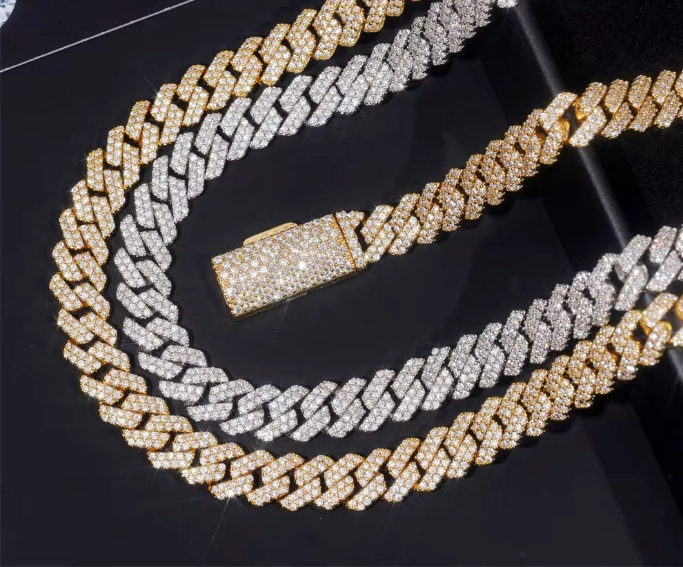 Moissanite Cuban Link Chain - 8mm